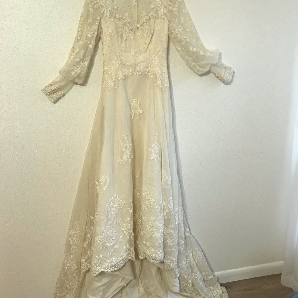 Vintage Wedding Dress